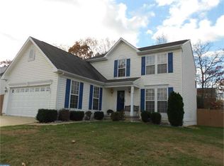 127 Orlando Dr, Sicklerville, NJ 08081