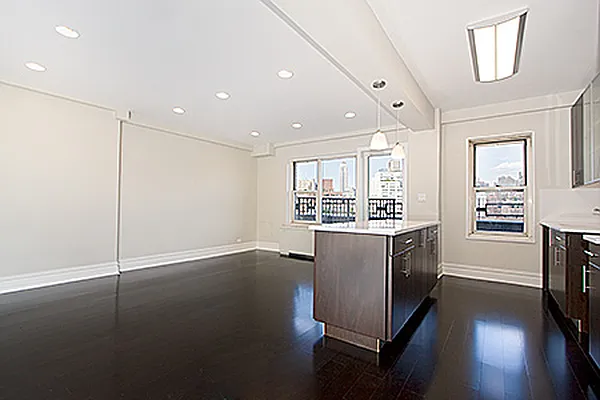 Sold by Modlin Group | media 11