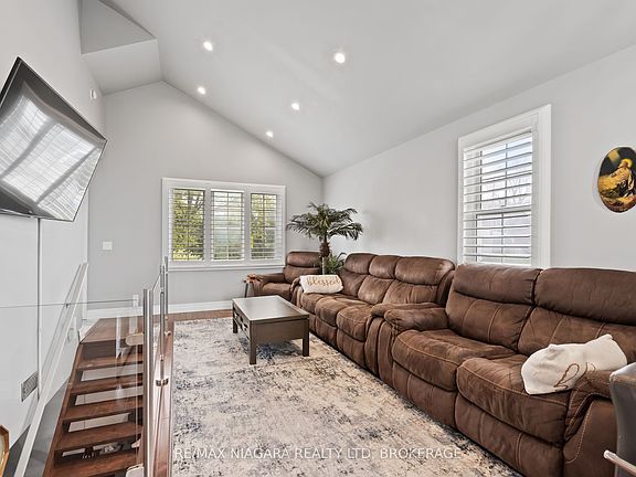 4th image of 8134 Beaverdams Rd
