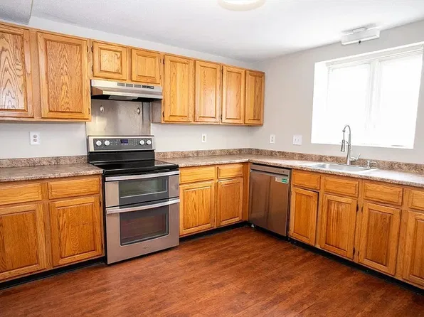 35 Cedar St APT 2, Gardner, MA 01440