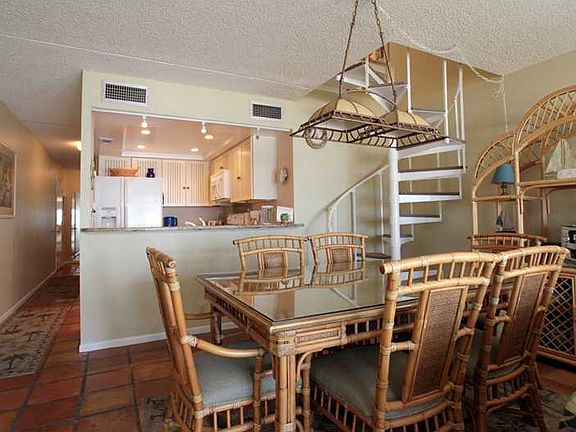 4th image of 2100 Gulf Blvd APT 6
