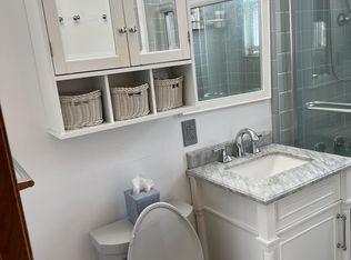 7413 260th St #35H5, Glen Oaks, NY 11004