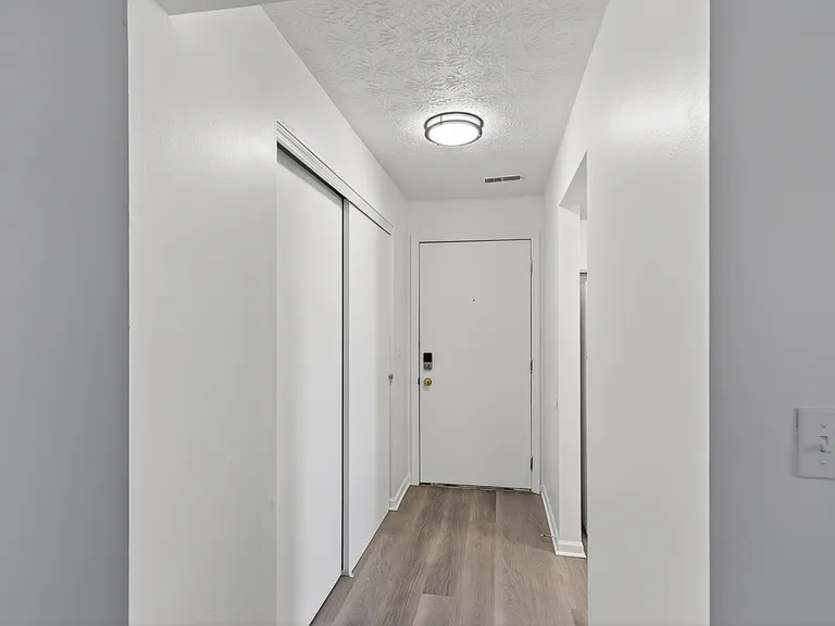 3175 Roesch Blvd #17 — Photo 4