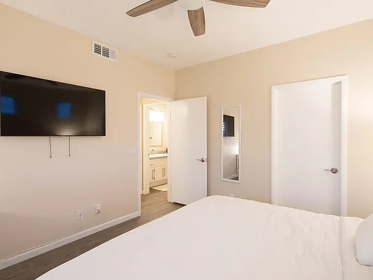 251 S Green Valley Pkwy #2721 — Photo 8