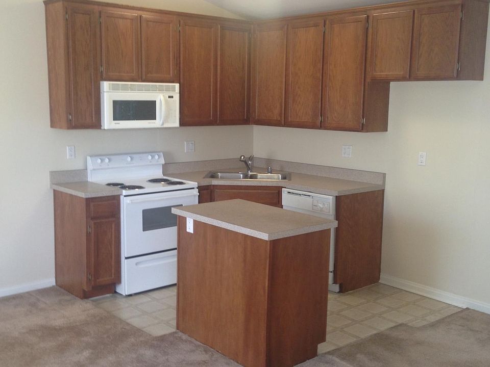 1st image of 14423 Weddington St #2