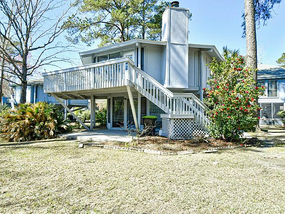 3rd image of 742 Tall Oaks Ct.