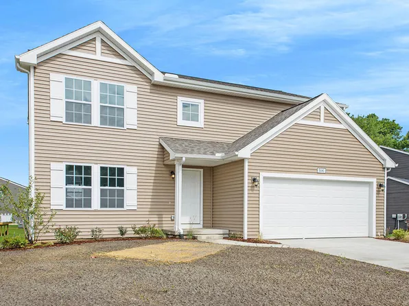 5511 Mammoth Dr SE, Caledonia, MI 49316