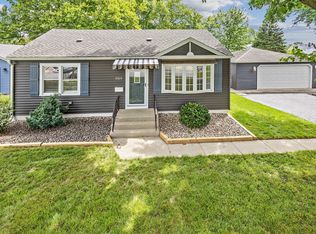 8319 Oak Park Ave, Burbank, IL 60459