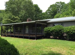 311 Wayah Rd, Franklin, NC 28734