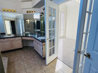 8101 Teal Dr, Rowlett, TX 75088