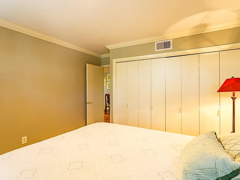 2349 Albans Rd #1 — Photo 6