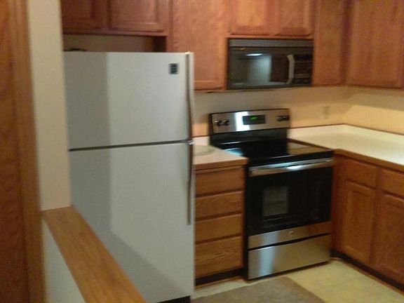 kitchen with brand-new stainless appliances