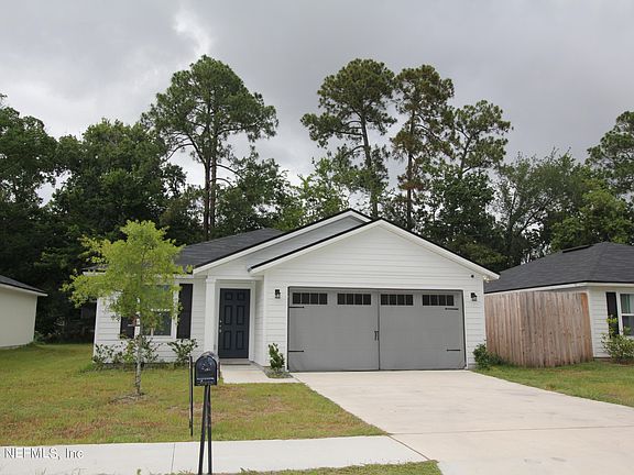 2nd image of 2827 ROBERT Street