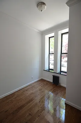 Rented by CITY SKYLINE REALTY INC | media 28