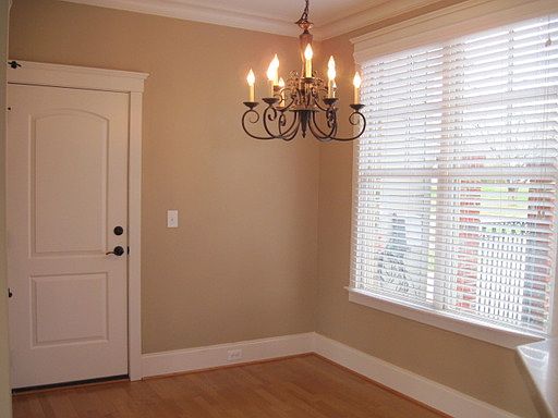 4th image of 836 Belmont Reserve Row