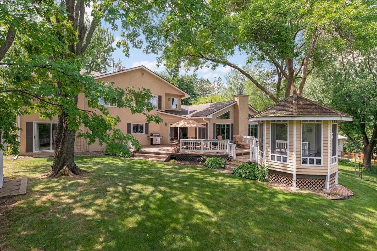 3545 Shady Oak Rd, MN 55305 Zillow