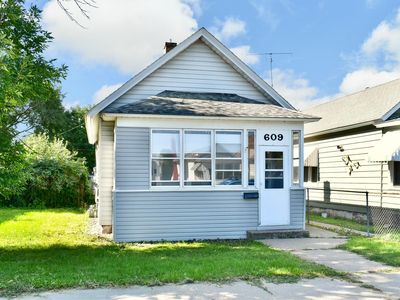 609 E 2nd St, Winona, MN, 55987