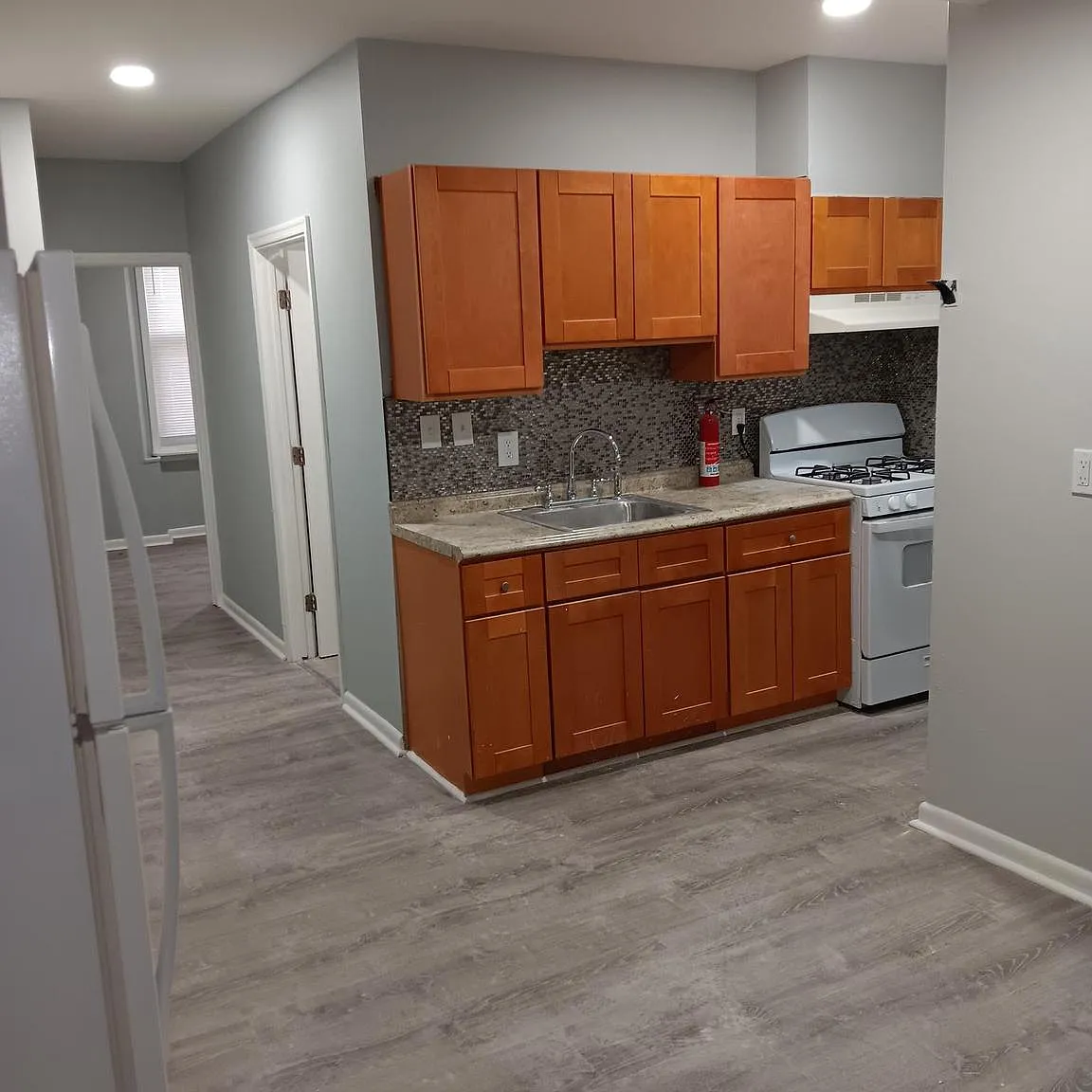3 bed, 1.5 bath, $1,750 — Photo 1