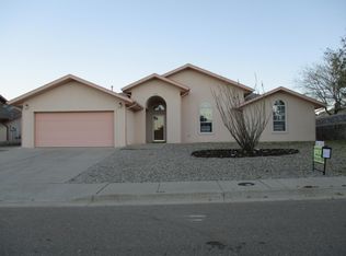 780 Cholla Dr, Alamogordo, NM 88310