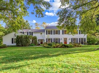 1485 Turkey Trl, Inverness, IL 60067