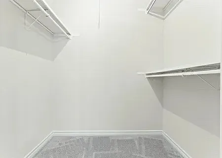 537 Hanover Dr — Photo 10