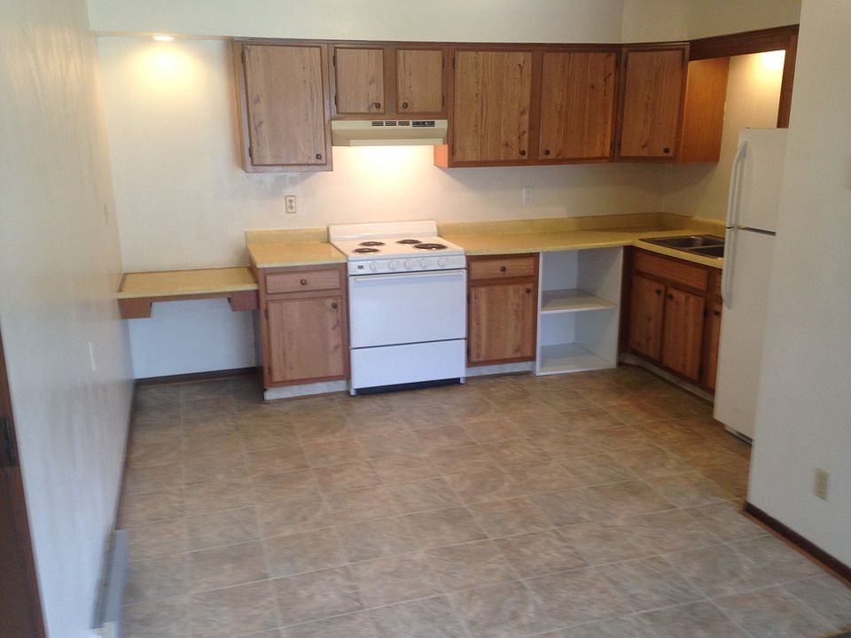 1st image of 4970 Hampshire Close APT 1