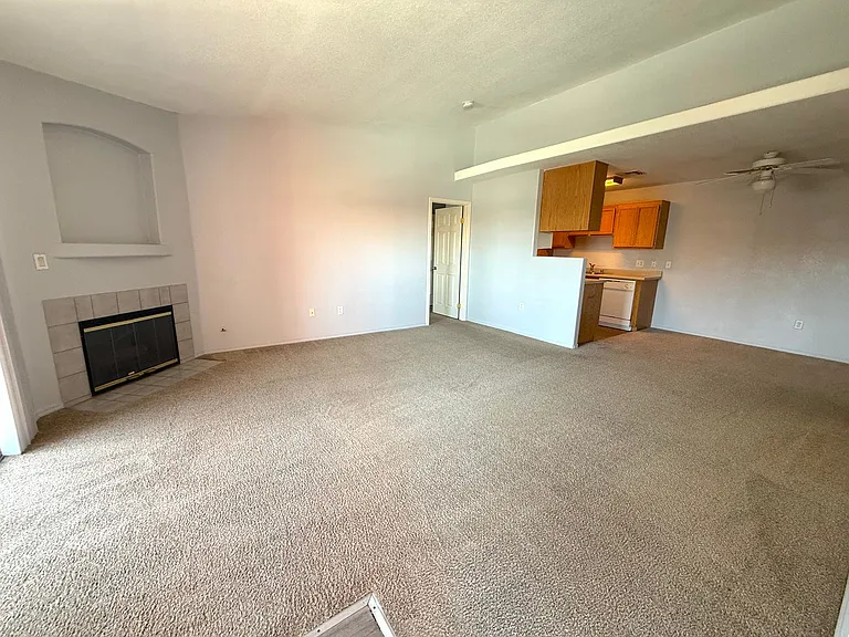 4730 E Craig Rd #2134 — Photo 1
