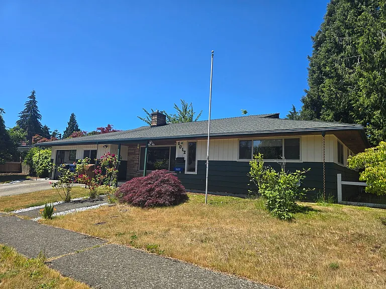 1012 N Villard St — Photo 2