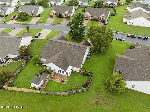 5th image of 2917 Jessica Drive #A