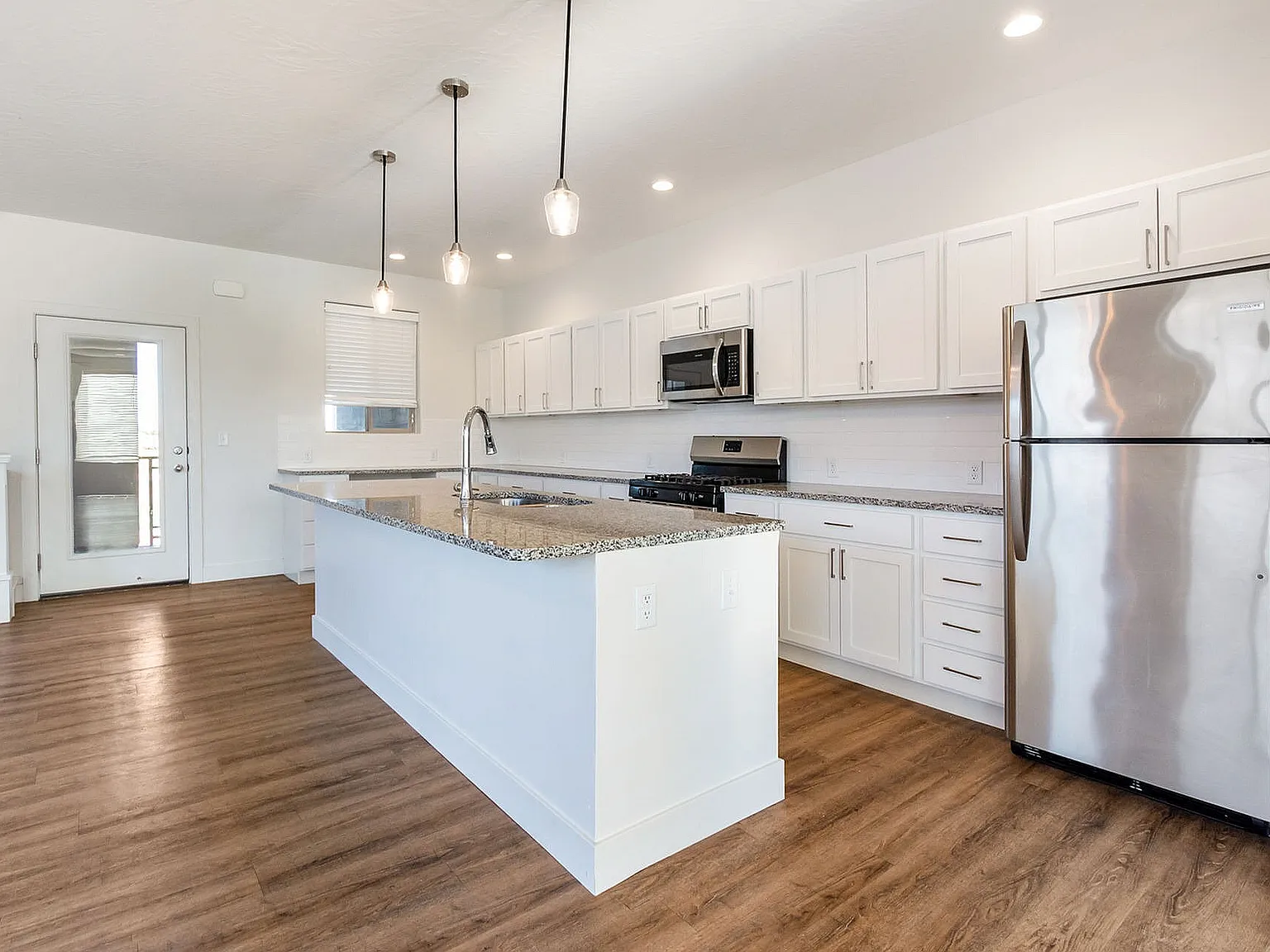 Redhawk Rentals — Photo 2