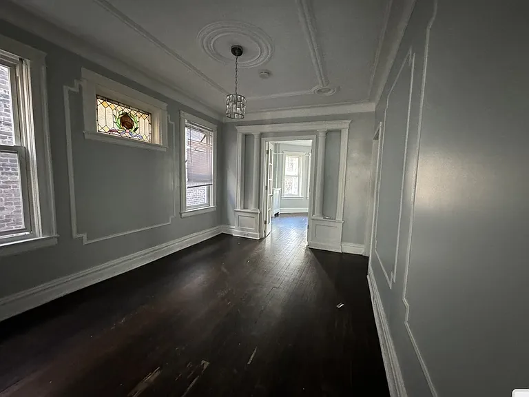 211 Grant Ave #2 — Photo 4