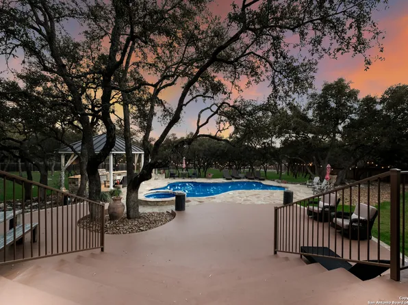 908 PINON BLVD, San Antonio, TX 78260