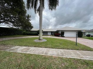 3426 Lakeview Blvd, Delray Beach, FL 33445