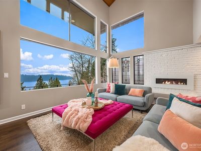 5340 W Mercer Way, Mercer Island, WA, 98040