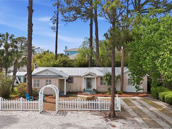 2nd image of 607 Jones Avenue