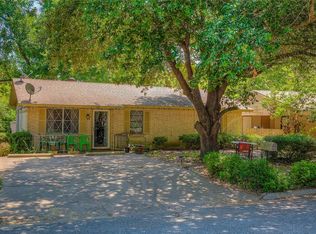 105 Silver Ct, Kaufman, TX 75142