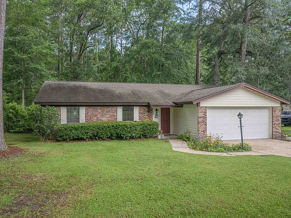 2nd image of 4308 Snoopy Ln