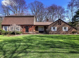 394 Timberlane Dr, Orange, CT 06477
