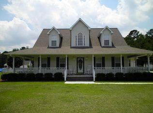 845 Nine Mile Rd, Richlands, NC 28574