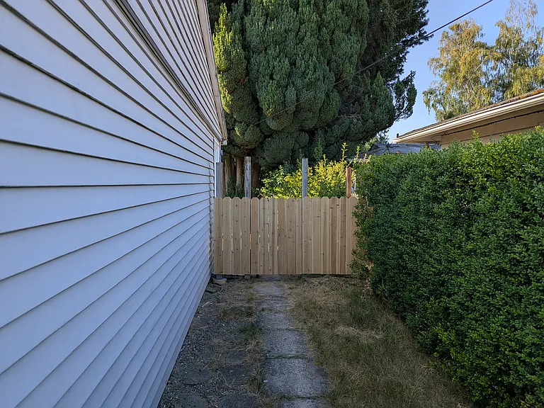 1326 Ivy Rd — Photo 10