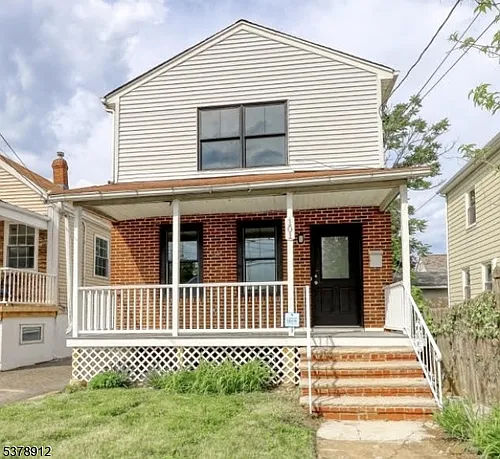 101 Carlton Ave Photo 1