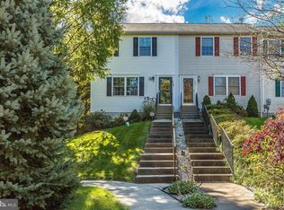 208 N Towne Ct, Mount Airy, MD 21771