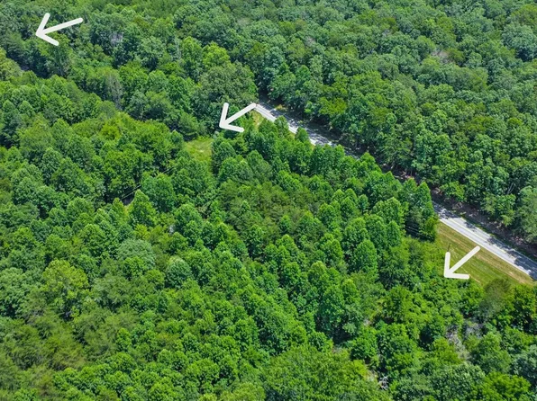 12902 Lantana Rd, Crossville, TN 38572