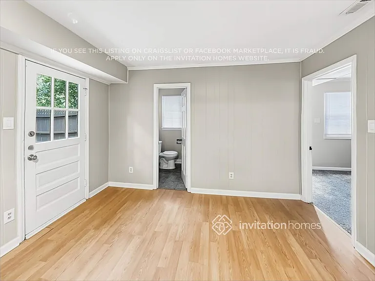 311 Kelford Ln — Photo 8