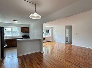 42 Woodedge Ave #A3, Edison, NJ 08817
