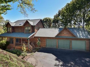 23 Mount Olive Ln, Asheville, NC 28804