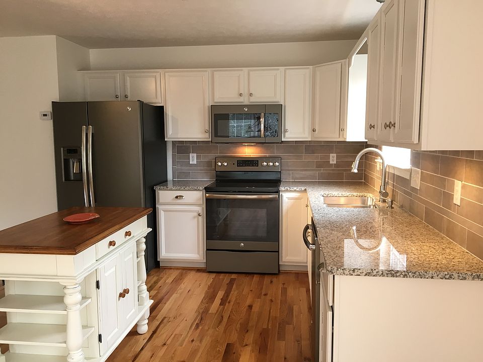 Chef's kitchen with convection oven