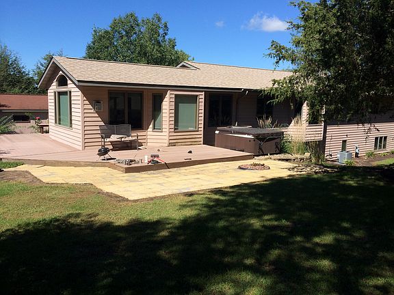 family room wrap around deck