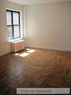 Rented by Sovereign Associates | media 18