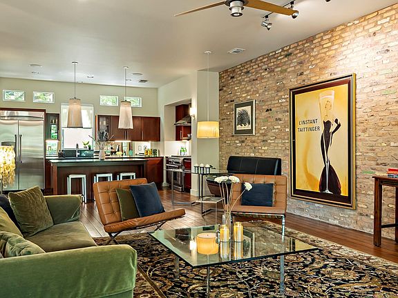 2nd image of 1205 Kinney Ave APT A